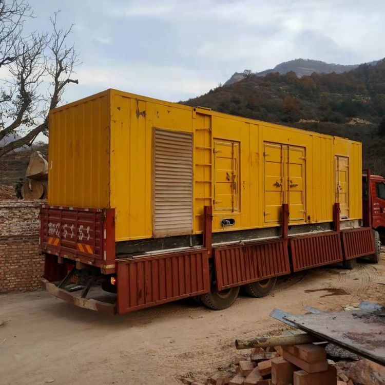 会同200kW 发电机组在带电阻性负载时，输出功率会受到哪些因素的影响？